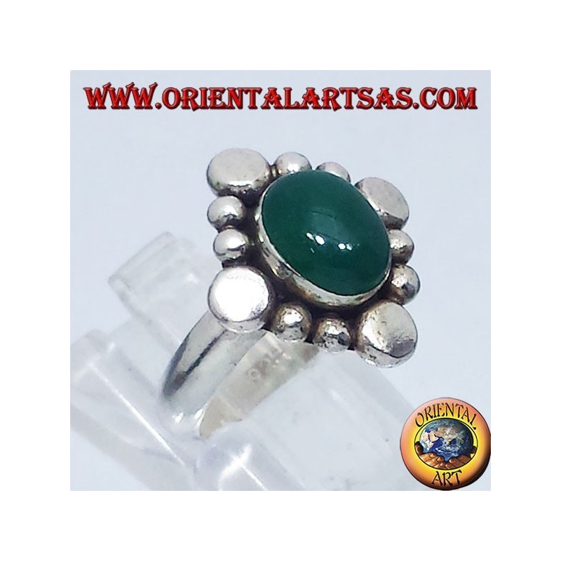 Bague en argent avec ovale vert agate cabochon