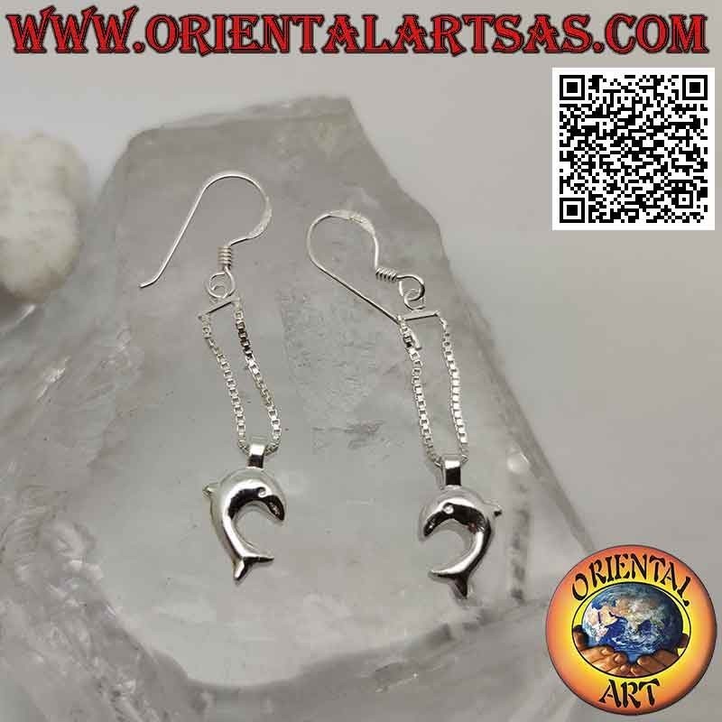 Boucles d'oreilles à levier en argent avec chaîne en U et pendentif dauphin