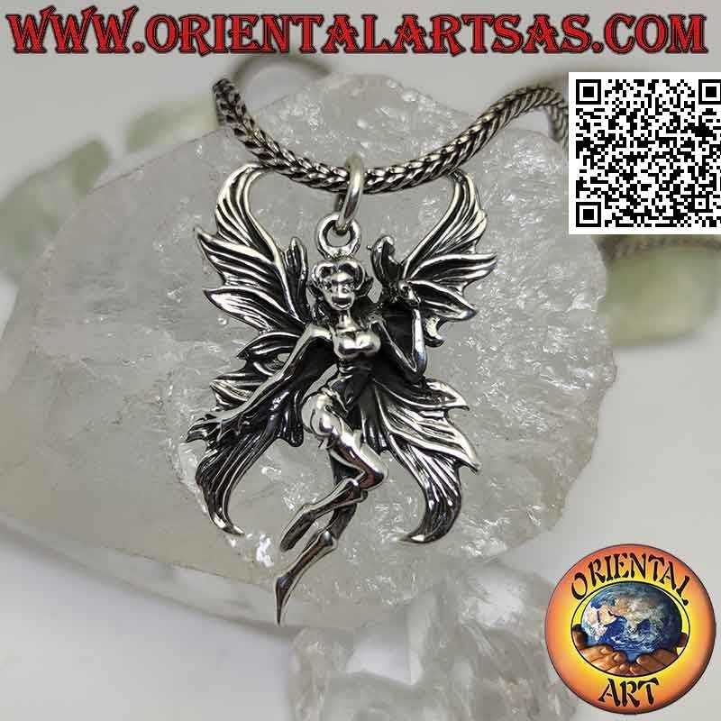Silver pendant, the vain fairy with large spread wings