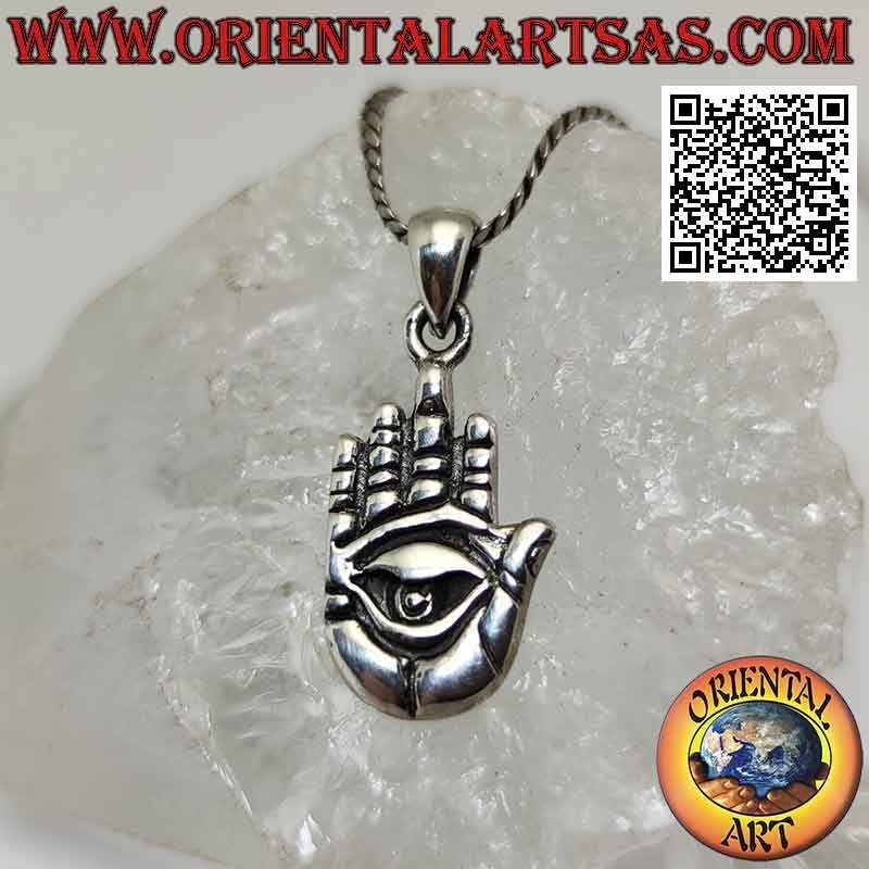 Colgante de plata, mano con ojo en la palma en relieve