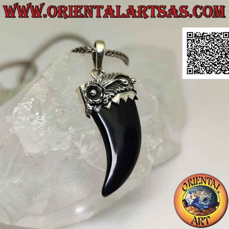 Silver pendant, crushed onyx lucky horn and silver cap with embossed flower