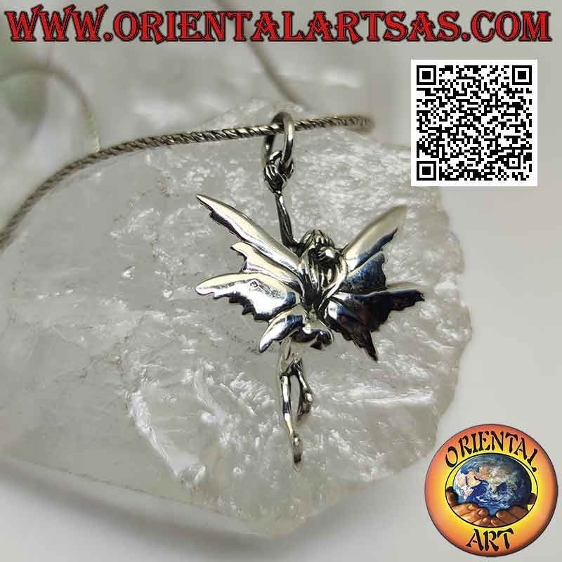 Pendentif en argent, la fée posant accrochée au crochet