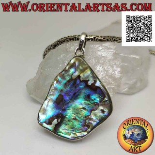 Colgante de plata, gran triángulo irregular con concha de paua (abulón)