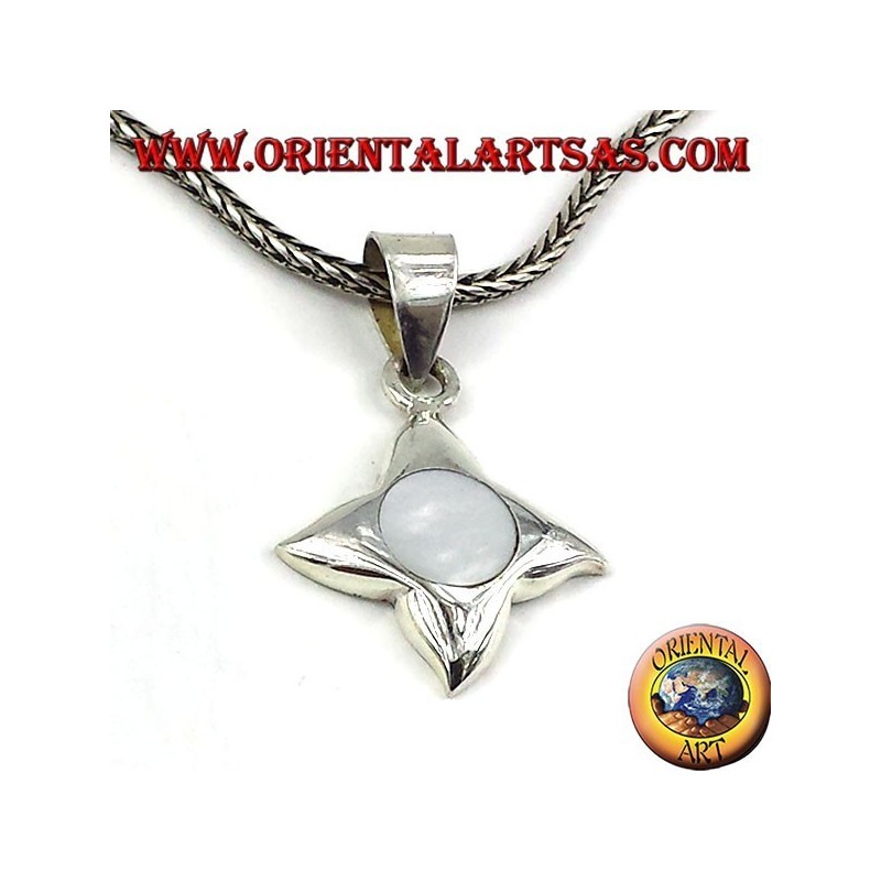 colgante de plata con nácar con cuatro puntos