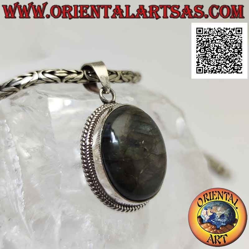 Pendentif en argent avec grand cabochon ovale labradorite entouré de tissage (b)