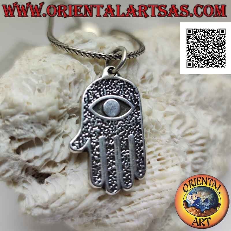 Pendentif en argent, main avec oeil en bas-relief sur la paume (contre le mauvais oeil)