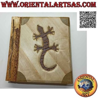 Photo album in natural paper and dried leaves and bark, the gecko (35 cm, double)