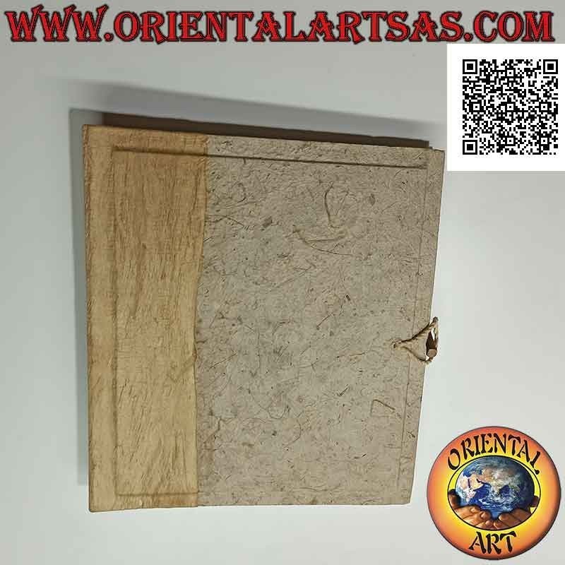 Álbum de fotos en papel de arroz y corteza de árbol con tapa de cuadros, 27 cm