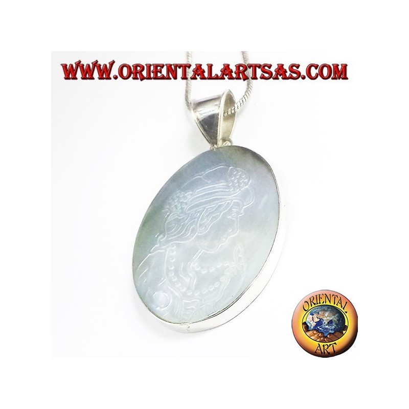 silver pendant cameo on mother of pearl