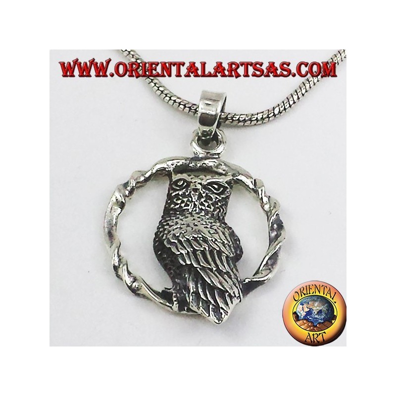 pendentif en argent, hibou dans le cercle