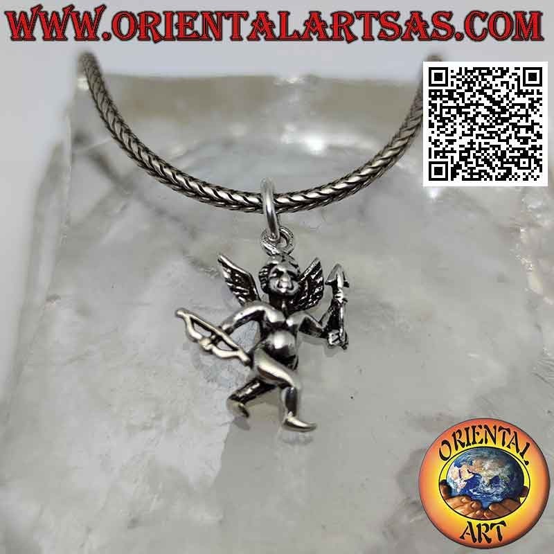 Colgante de plata, el angelito "Cupido" con arco y flecha