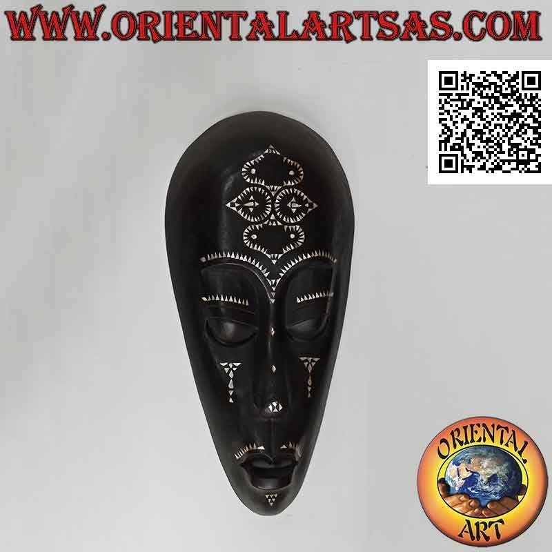 Maschera aborigena tradizionale di Lombok in legno di mogano nero con intarsi in madreperla, 50 x 24 cm