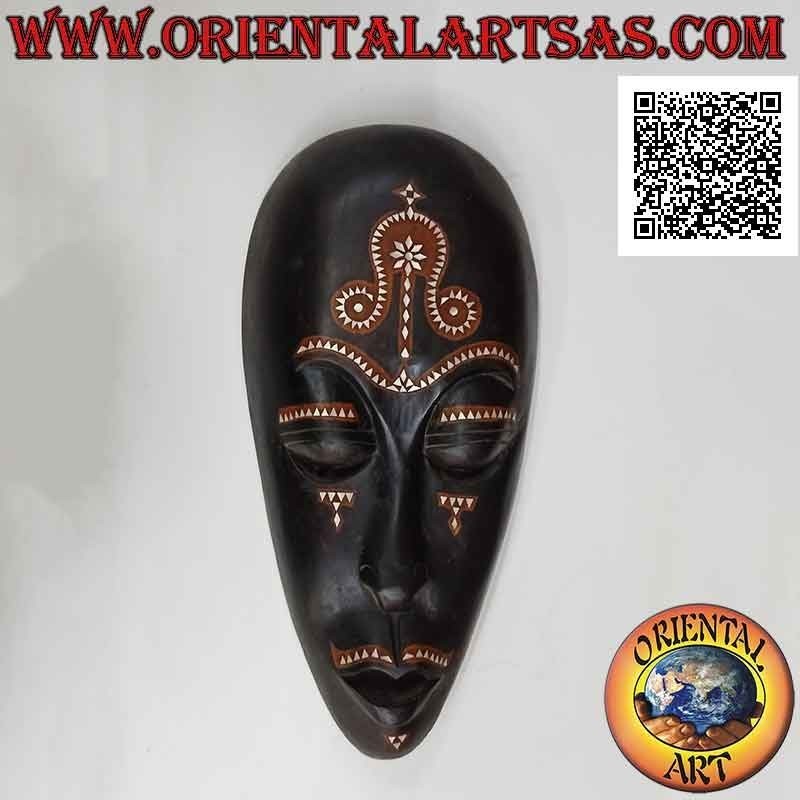 Masque aborigène traditionnel Lombok en bois d'acajou bicolore avec incrustations de nacre, 50 x 24 cm