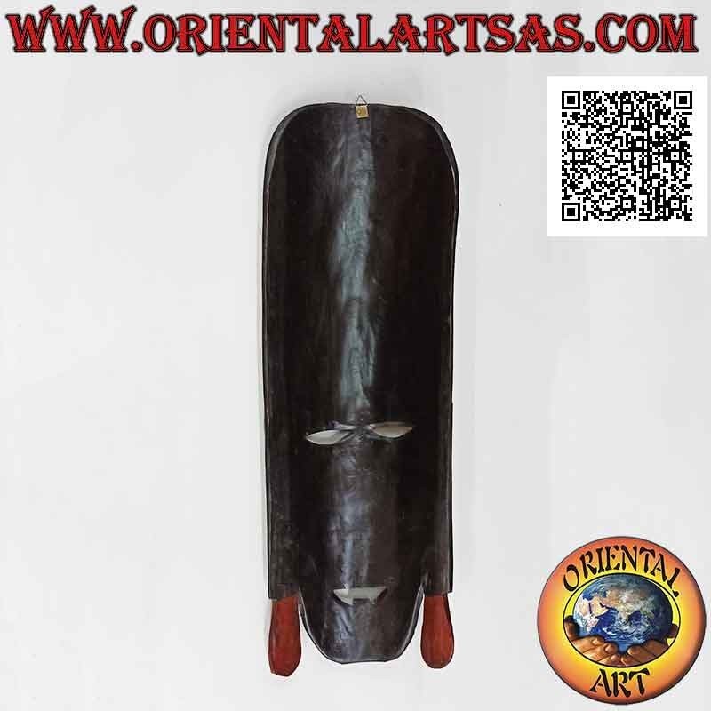 Masque sculpté et peint à la main d'un indigène africain en bois d'ébène, 65 x 20 cm