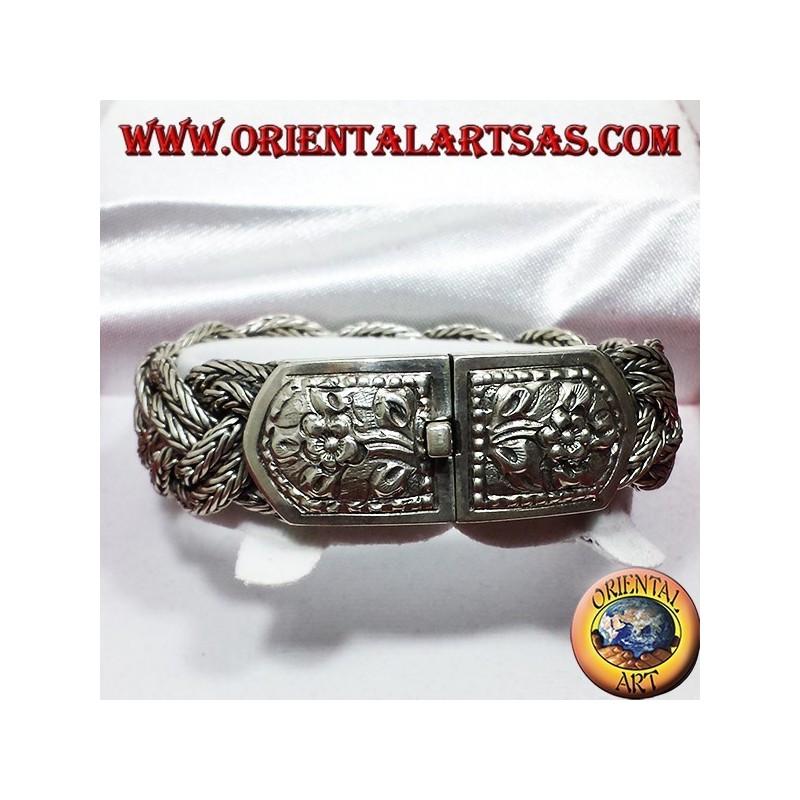 bracciale in argento, treccia con chiusura cesellata