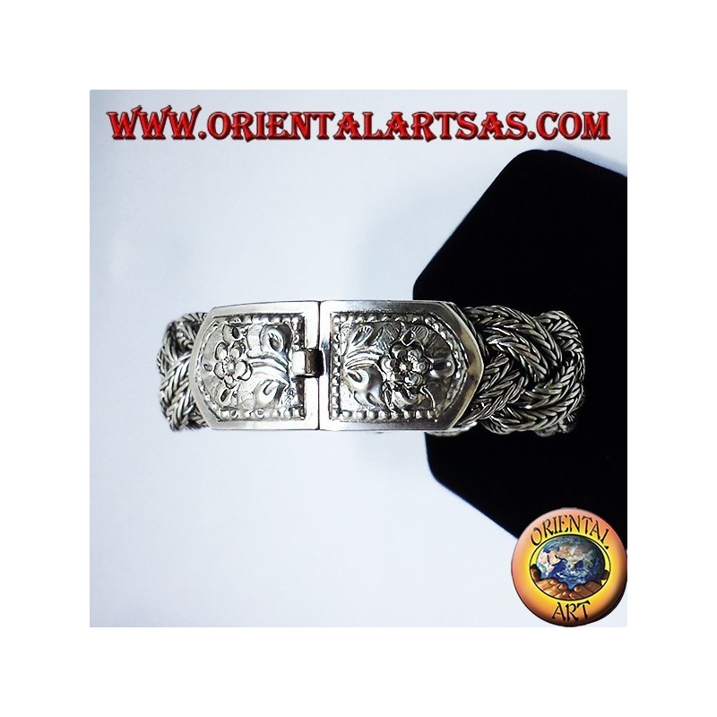 silver bracelet, braid closure chiseled