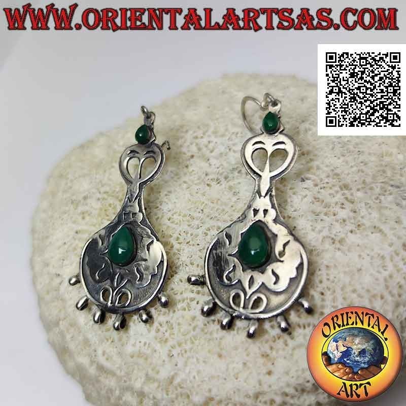 Silver earrings with a pair of green teardrop agate on a hand-beaten decorated plate