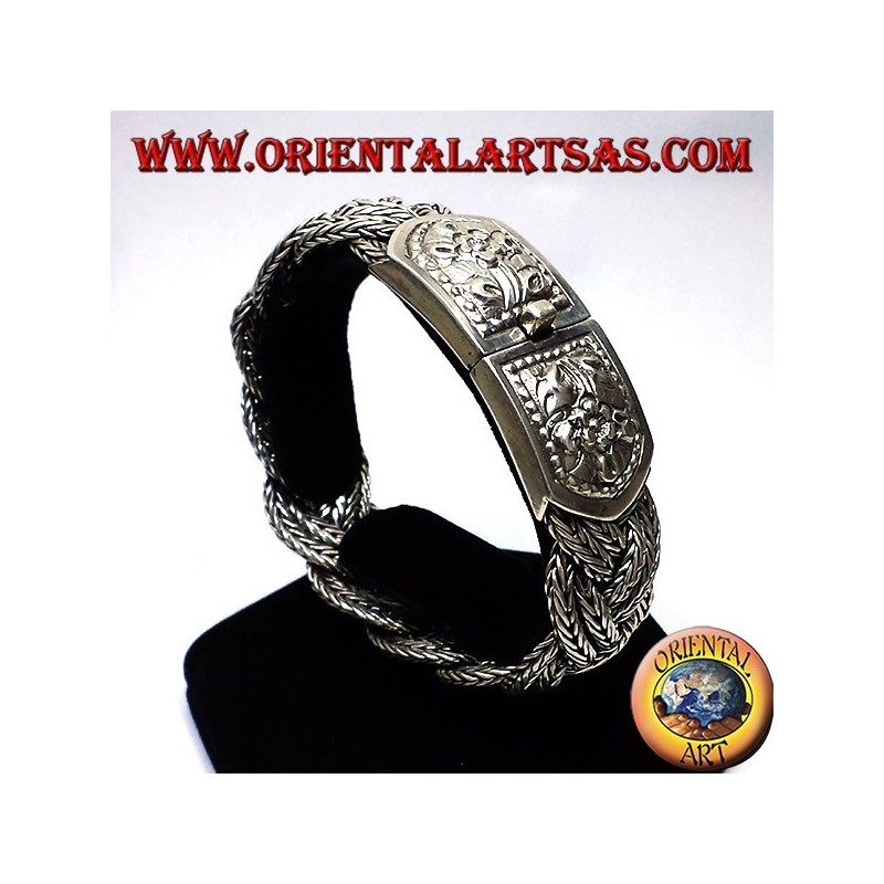 silver bracelet, braid closure chiseled