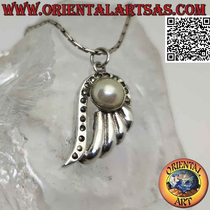 Silver pendant, angel wing with central pearl and marcasite