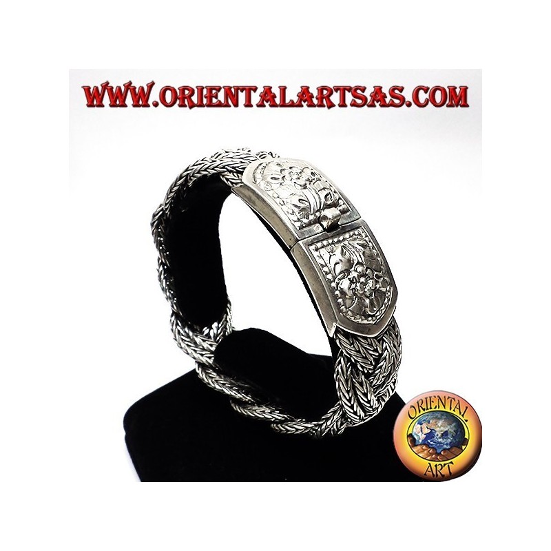 pulsera de plata, el cierre trenza cincela