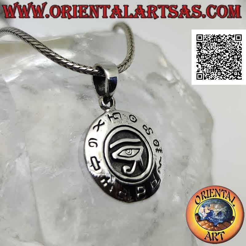 Colgante de plata, medalla redonda con ojo de Ra / Horus en bajorrelieve rodeado de jeroglíficos (19 mm Ø)