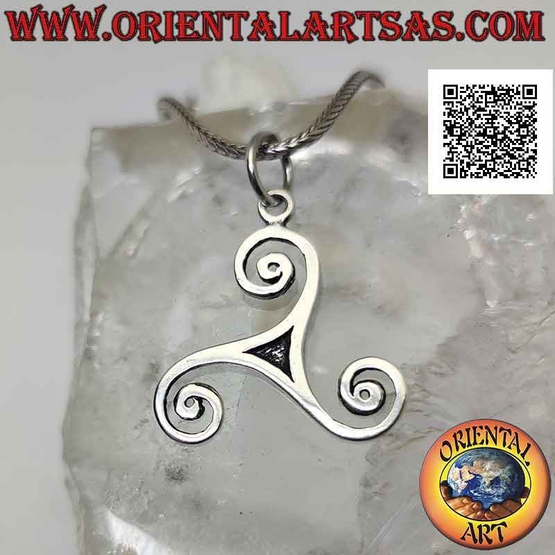 Pendentif en argent lisse en forme de triskèle triskell grand triskel (creux central)