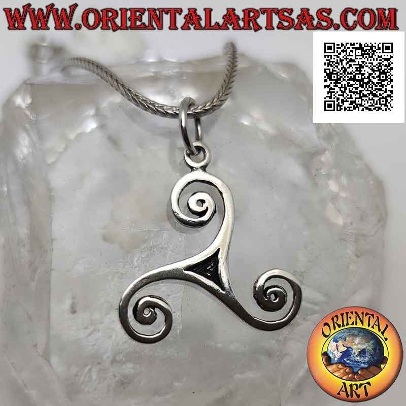 Pendentif en argent lisse en forme de triskèle triskell grand triskel (creux central)