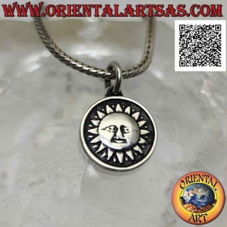 Pendentif en argent, médaille ronde double face avec soleil d'un côté et lune et étoiles de l'autre
