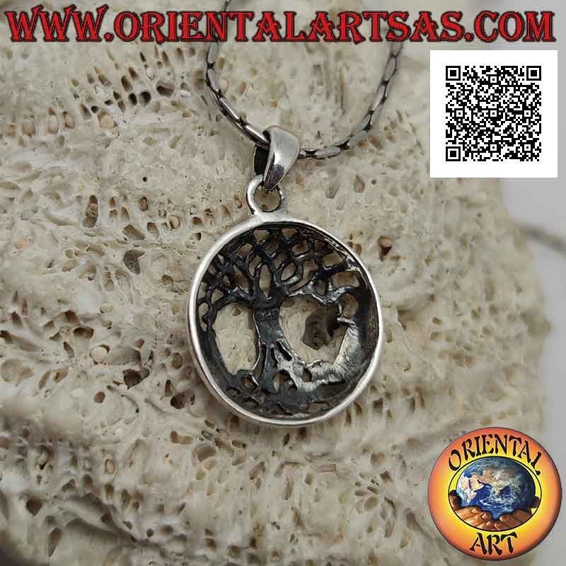 Colgante de plata, Yggdrasil en el círculo de 19 mm Ø (árbol de la vida o árbol cósmico)