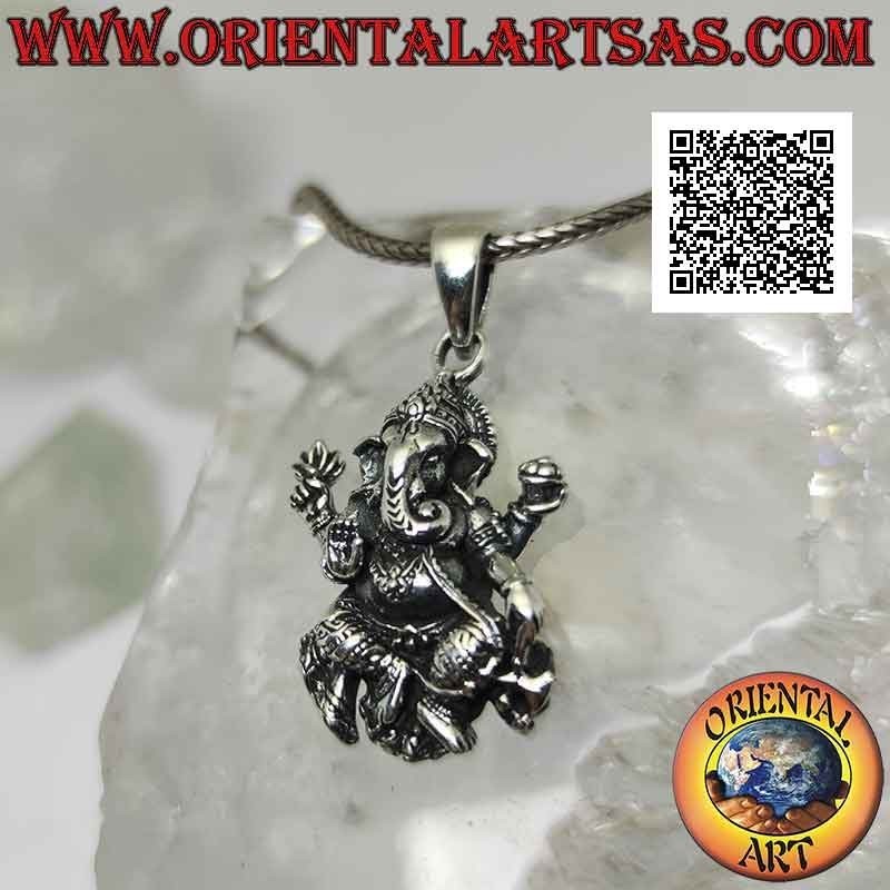 Pendentif en argent, statue de Ganesh ou Ganesh (dieu éléphant) dans la position du Lalitasana.