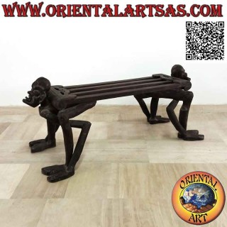 Panca a due posti con sculture di primitivi in stile etnico in legno di teak