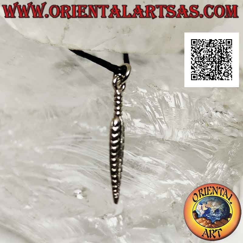 Ciondolo in argento, piuma simmetrica stretta e appuntita (simbolo di purificazione)
