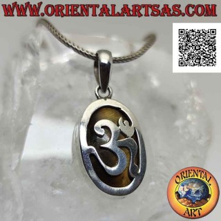 Colgante de plata ovalada lisa con ॐ om y ojo de tigre en la parte inferior (grande)