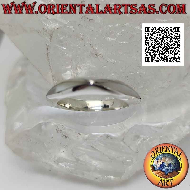 Bague en argent lisse avec bande carrée avec navette en nacre étroite sur les quatre côtés