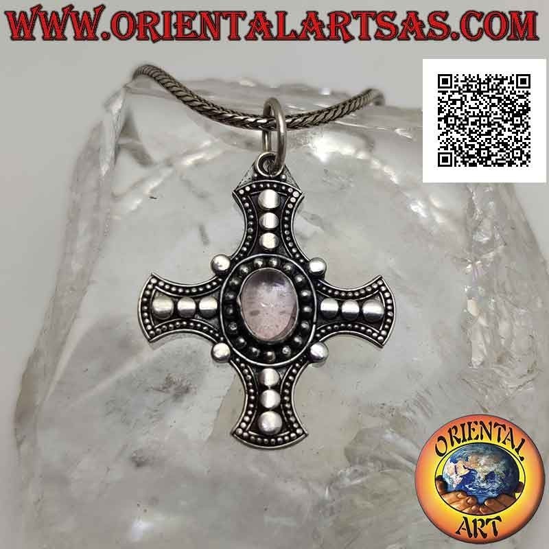 Colgante de plata, cruz celta con cuarzo rosa ovalado natural y discos en los brazos