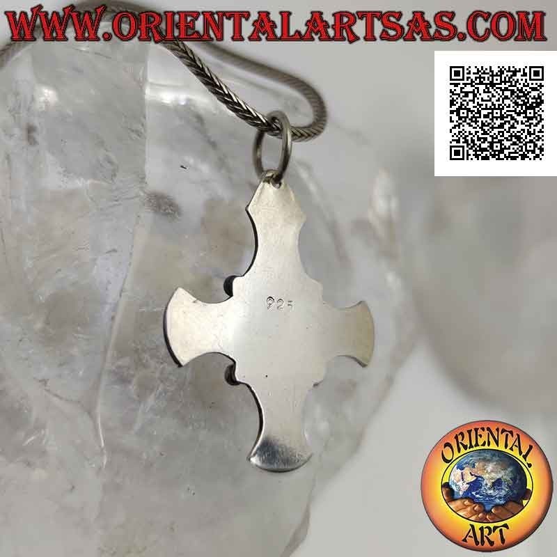 Colgante de plata, cruz celta con cuarzo rosa ovalado natural y discos en los brazos