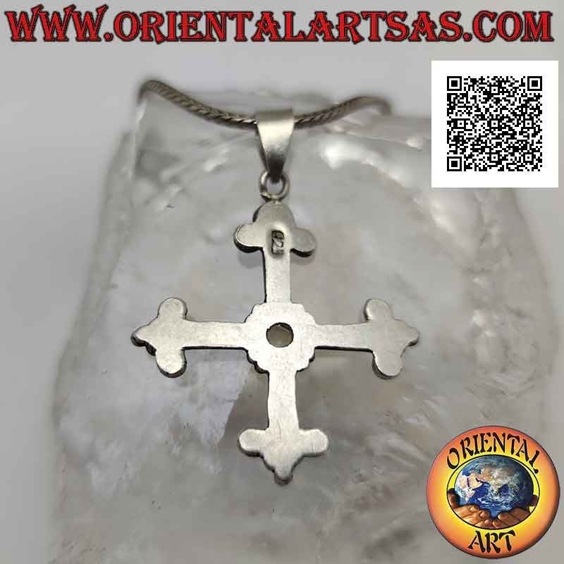 Colgante de plata, cruz de San Lorenzo con cristal de roca central redondo