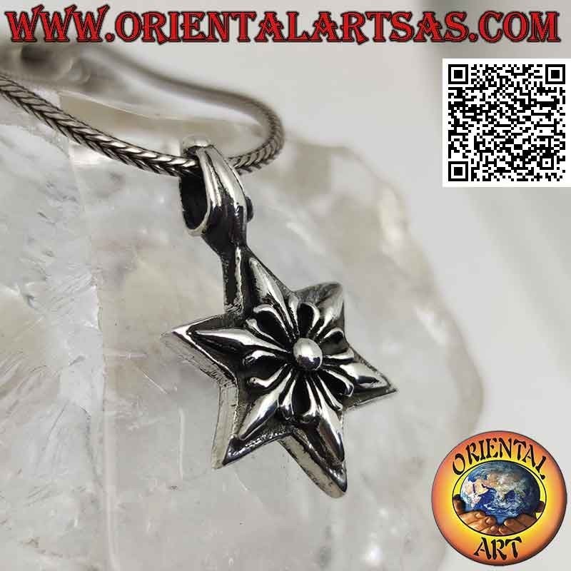 Silver pendant, hexagram (six-pointed star) of double-sided lilies