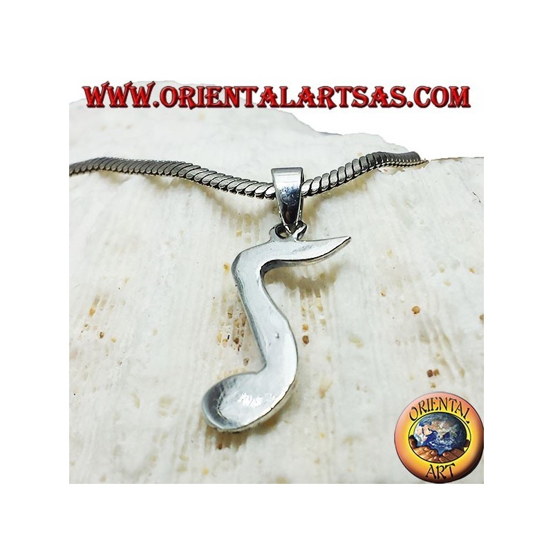 silver pendant, musical note chroma