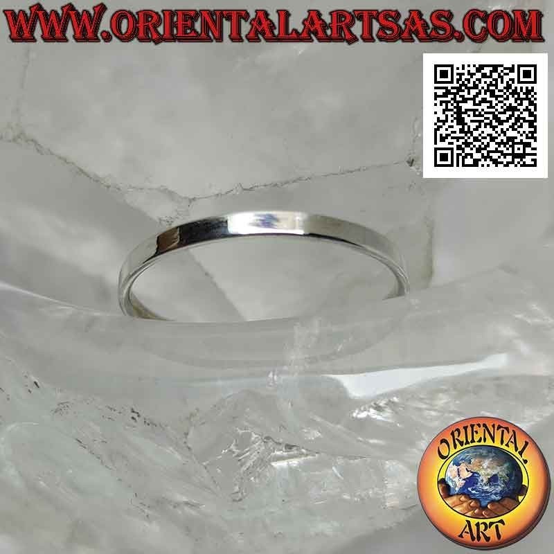 Anello in argento a fascia liscia piatta (2 mm.)