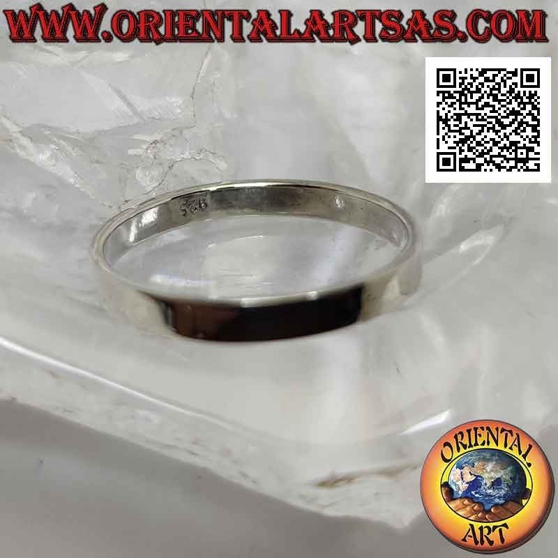 Anello in argento a fascia liscia piatta larga 3 mm.