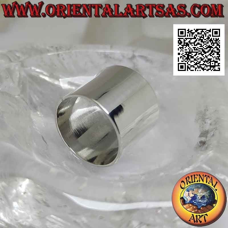 Silver ring with flat smooth band (18 mm.)