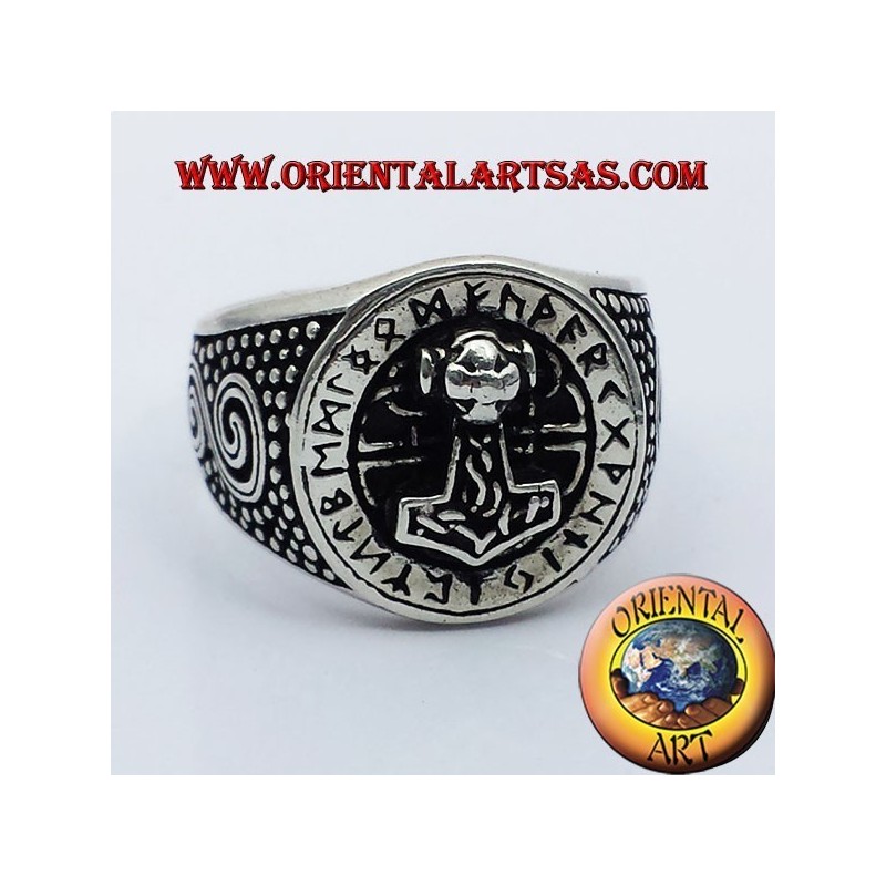 Anello in argento, martello di Thor con rune celtiche