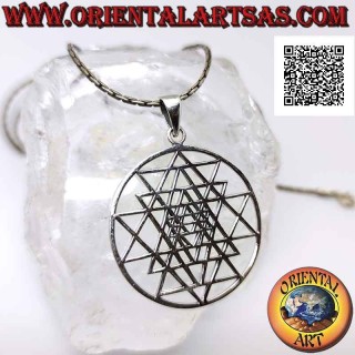 Pendentif en argent, Sri Yantra symbole sacré de l'alchimie et de la géométrie (grand)