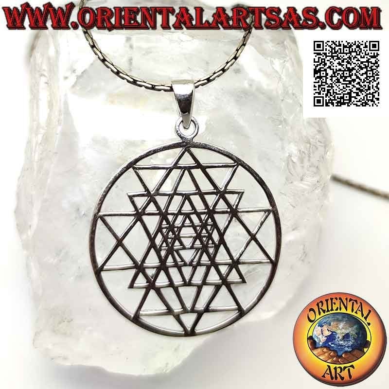 Colgante de plata, Sri Yantra símbolo sagrado de alquimia y geometría (grande)