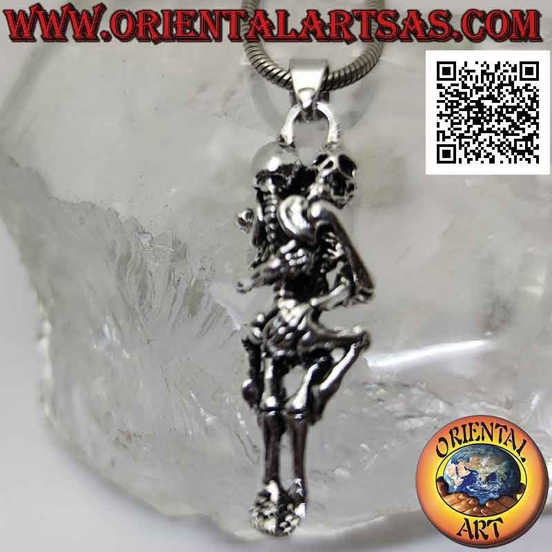 Colgante de plata, par de esqueletos teniendo sexo