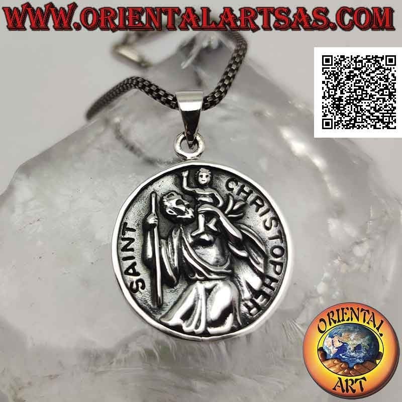Colgante de plata, medalla sagrada redonda con San Cristóbal con palo y niño en bajorrelieve y escritura