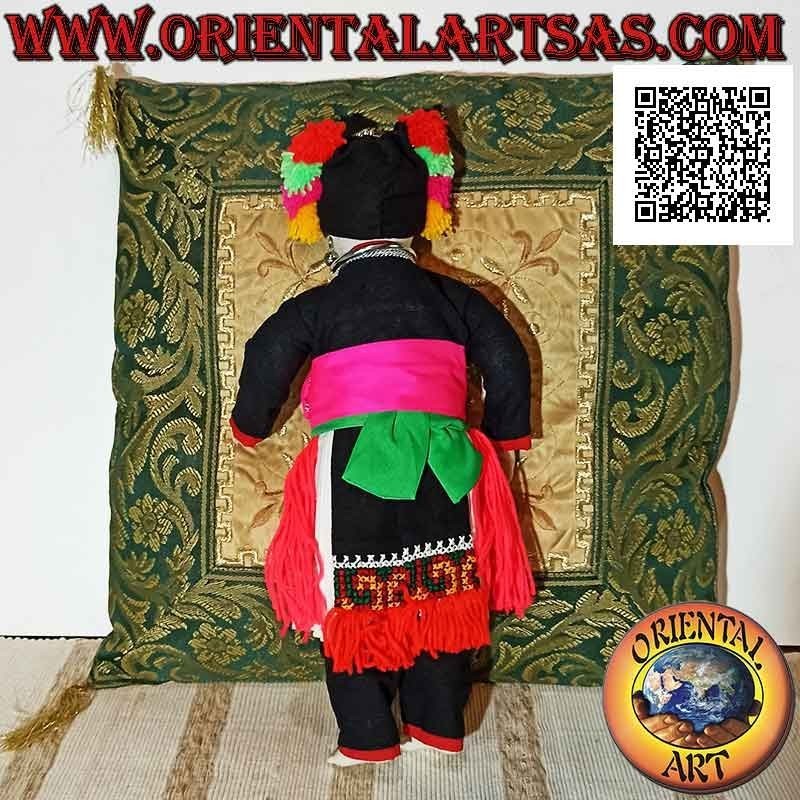 Traditional Thai doll from Chiang Mai - the tribe of Meo Mong (handmade)
