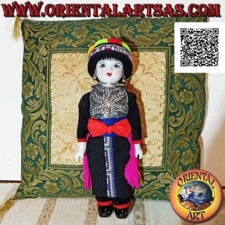 Traditionelle Thai-Puppe aus Chiang Mai - dem Stamm der Meo Dam (handgefertigt)