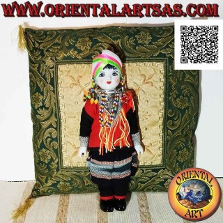 Traditional Thai doll from Chiang Mai - the Yang Deng tribe (handmade)